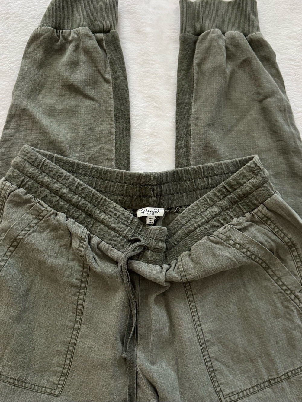 NEW condition Splendid  Olive Green Jogger Pants